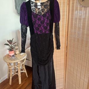Victorian Witch costume never worn!